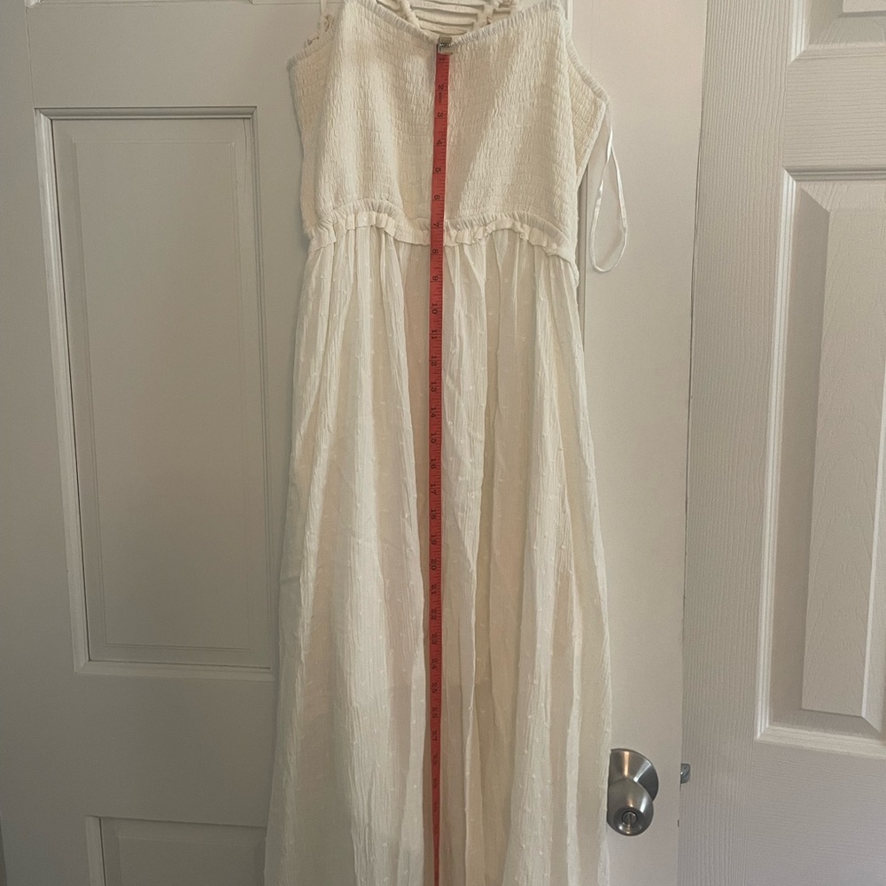 Ivory open back maxi - Picture 5 of 6